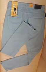 Джинсы. ZARA